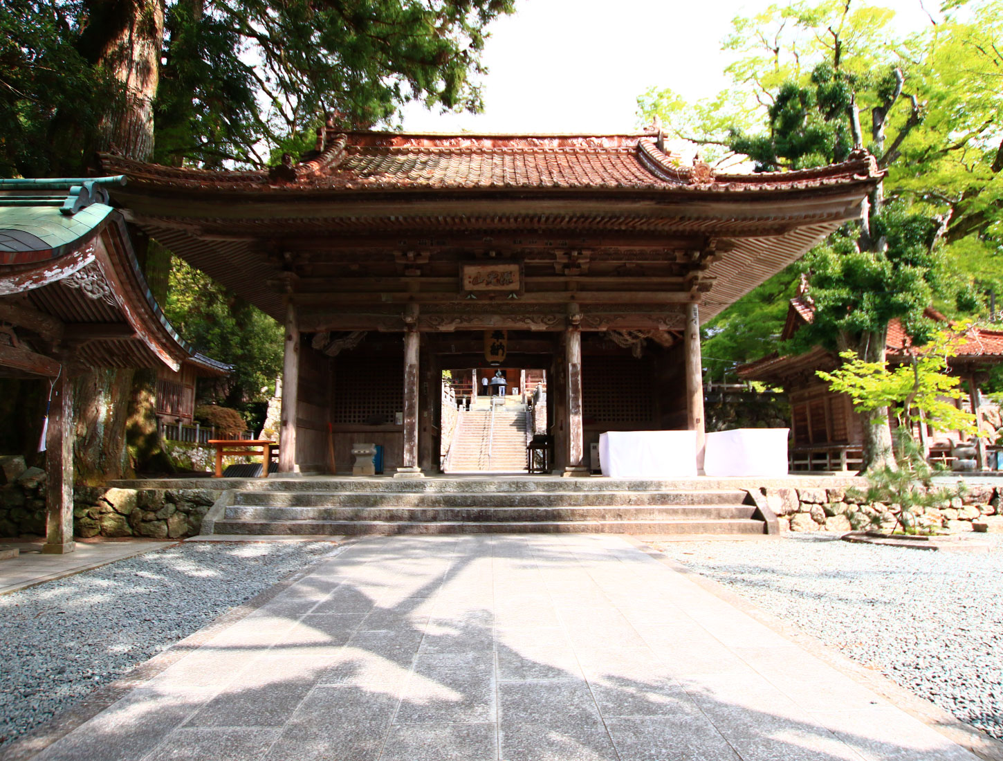 源光山 円手院 明石寺