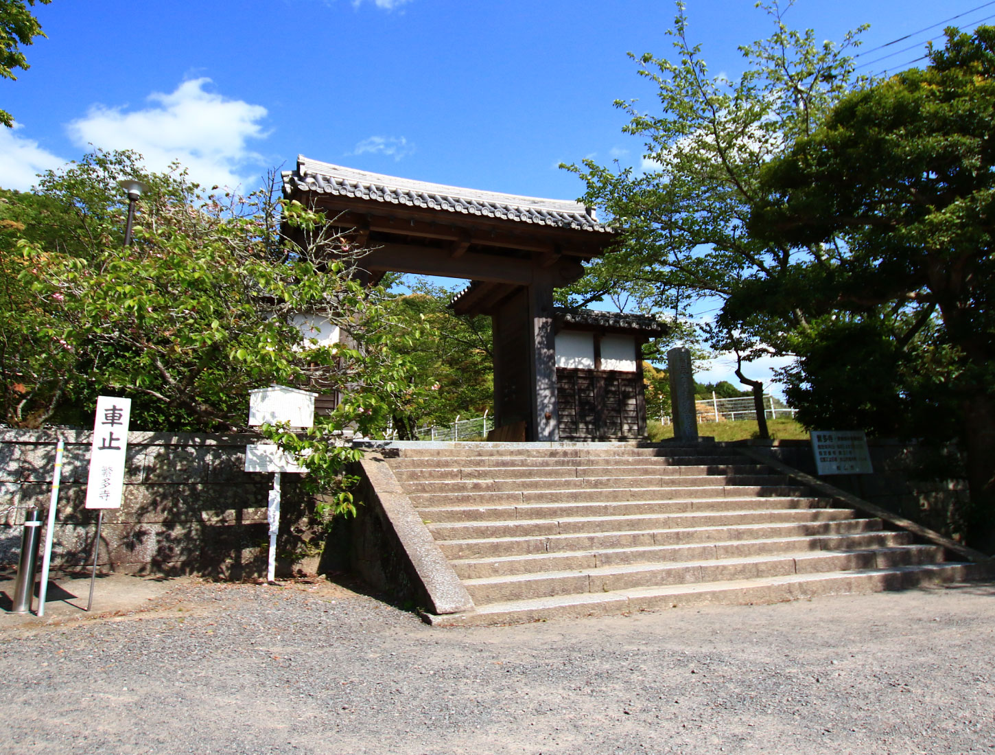 東山 瑠璃光院 繁多寺